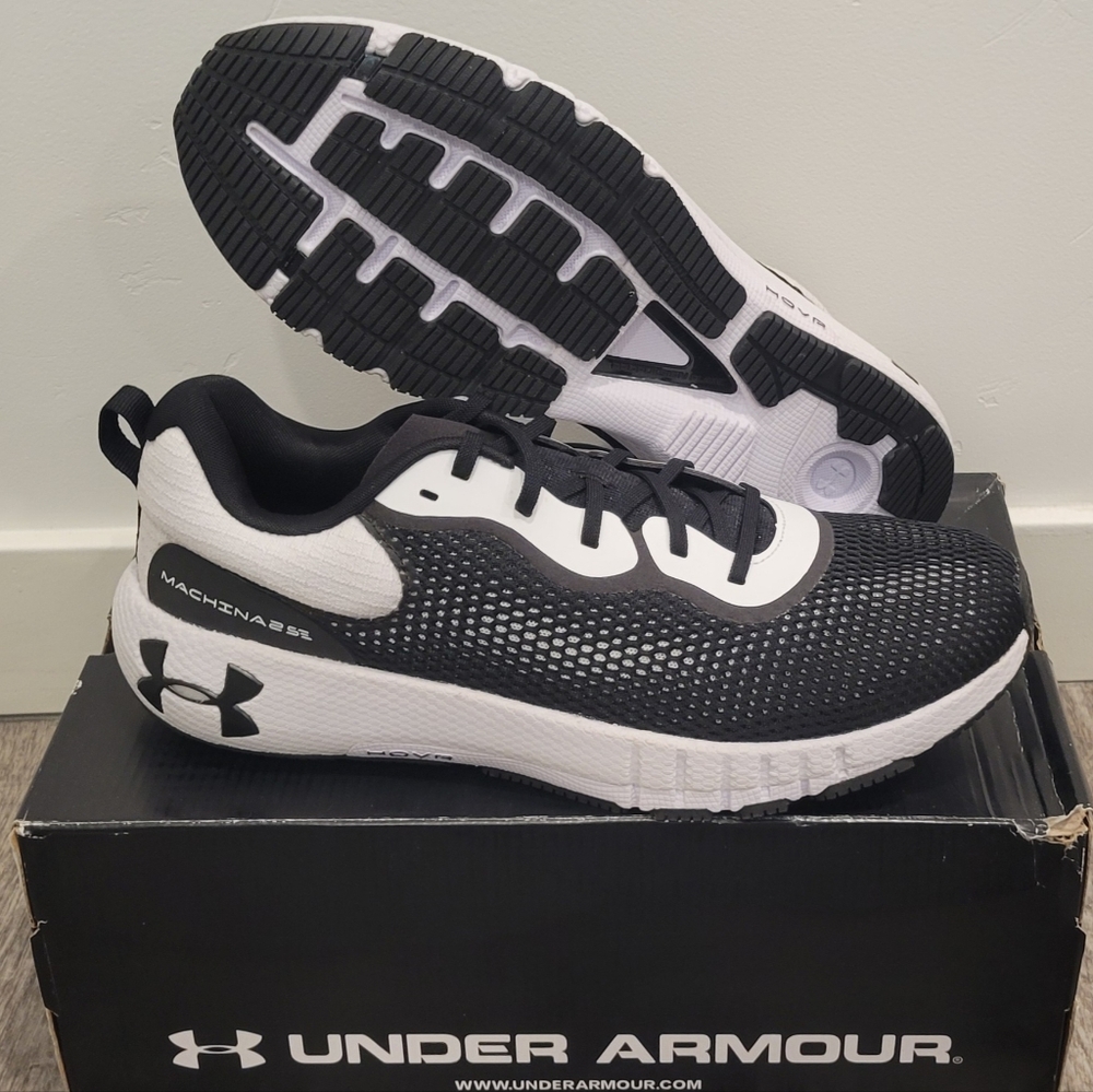 Under Armour HOVR Machina 2 SE Men's sz 8 Cross Trainer Black/White 3024738-001